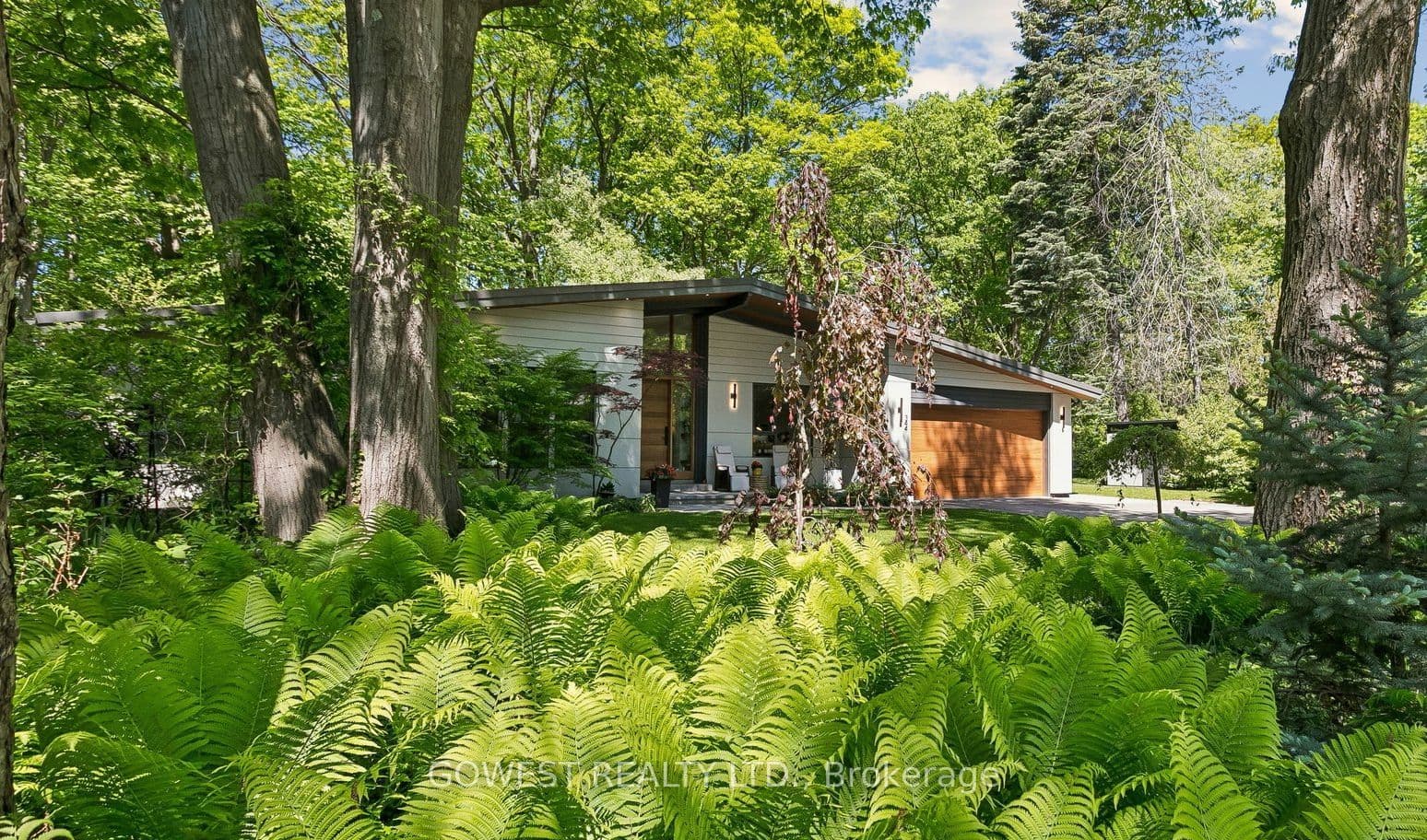 344 Dalewood Drive, Oakville