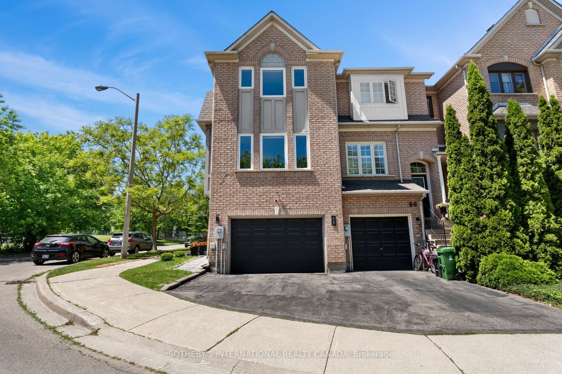 68 Harbourview Crescent, Toronto W06
