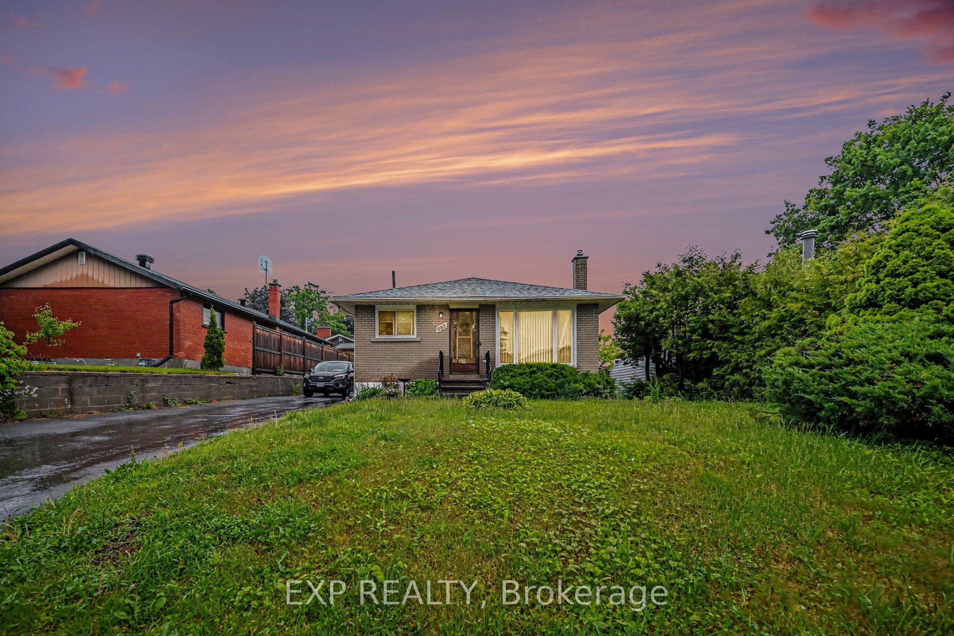 685 Crystal Street, Overbrook - Castleheights and Area