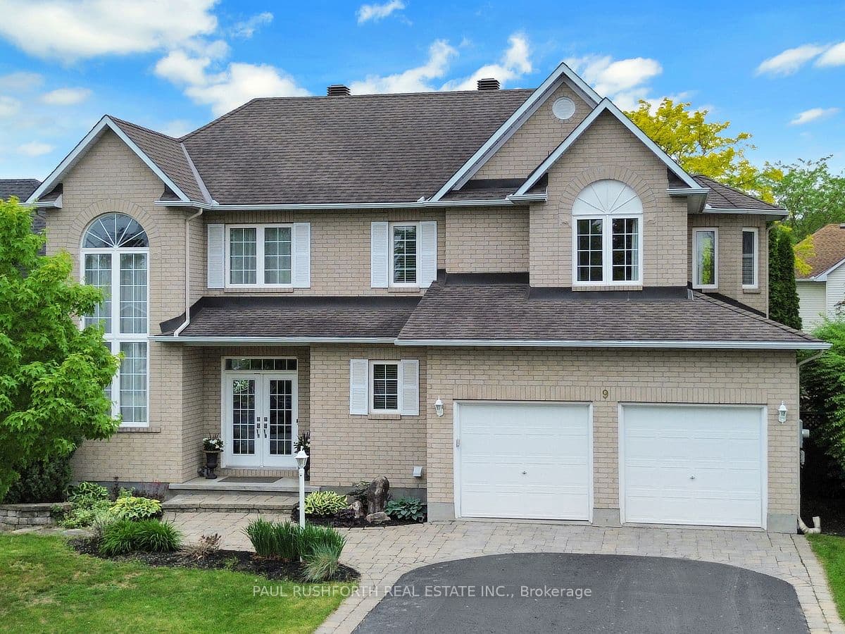 9 Coachman Crescent, Stittsville - Munster - Richmond