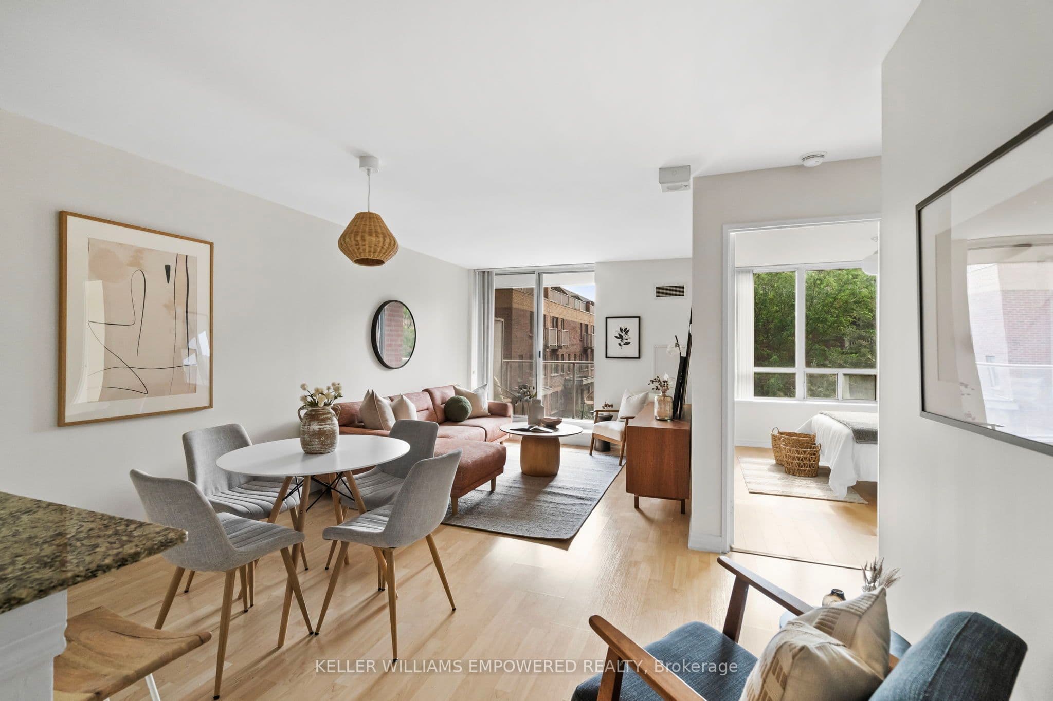 1369 Bloor Street W Unit 308, Toronto C01