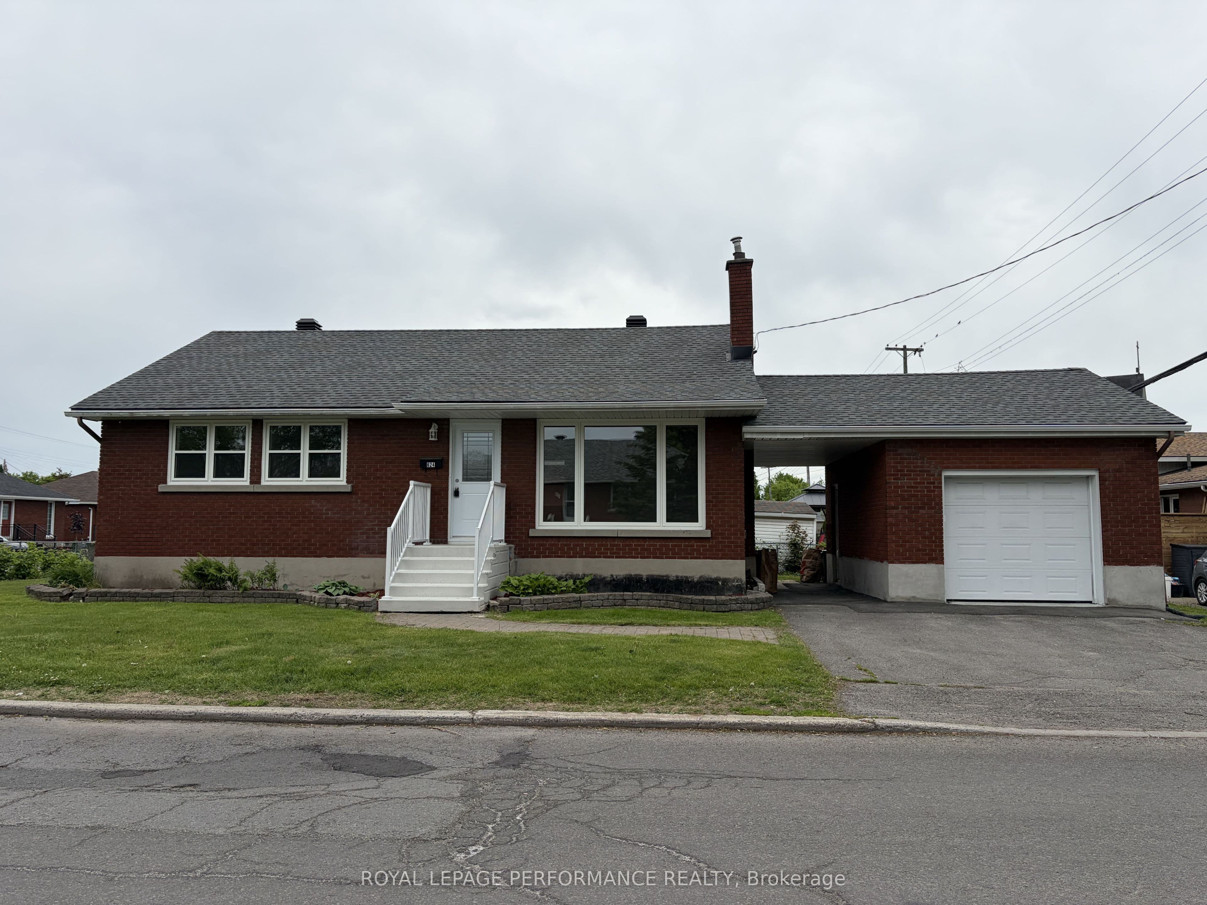 624 Clarke Avenue, Overbrook - Castleheights and Area