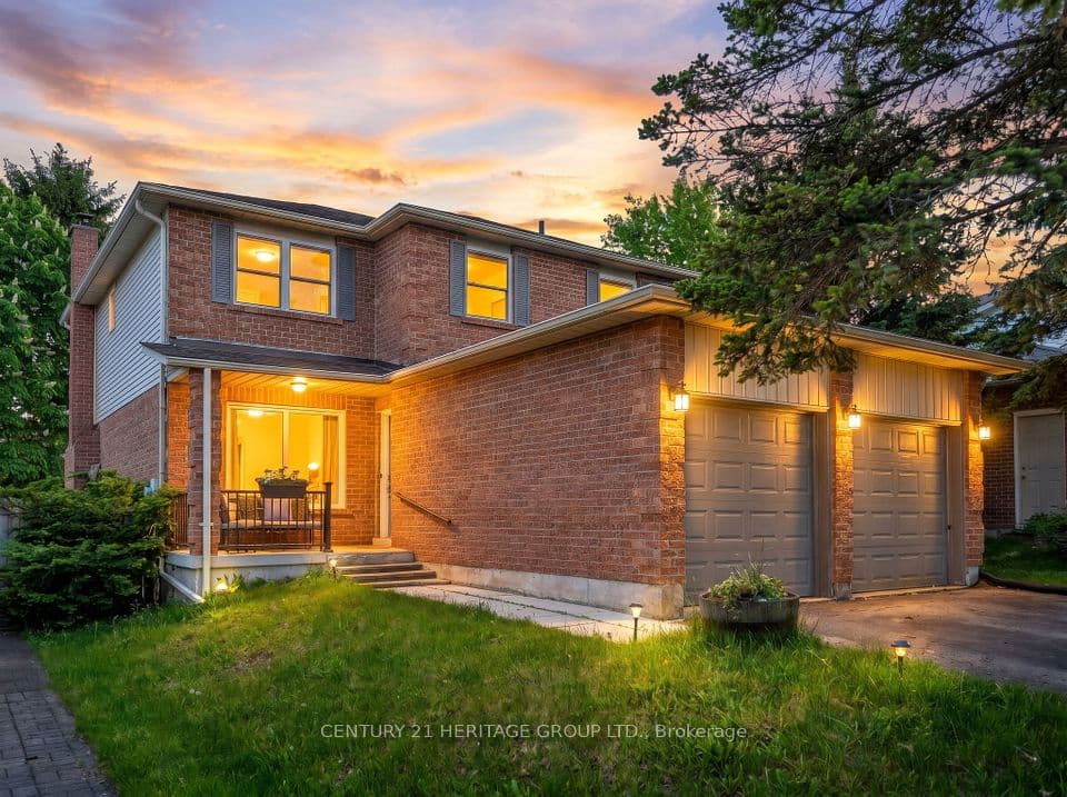 228 Billings Crescent, Newmarket