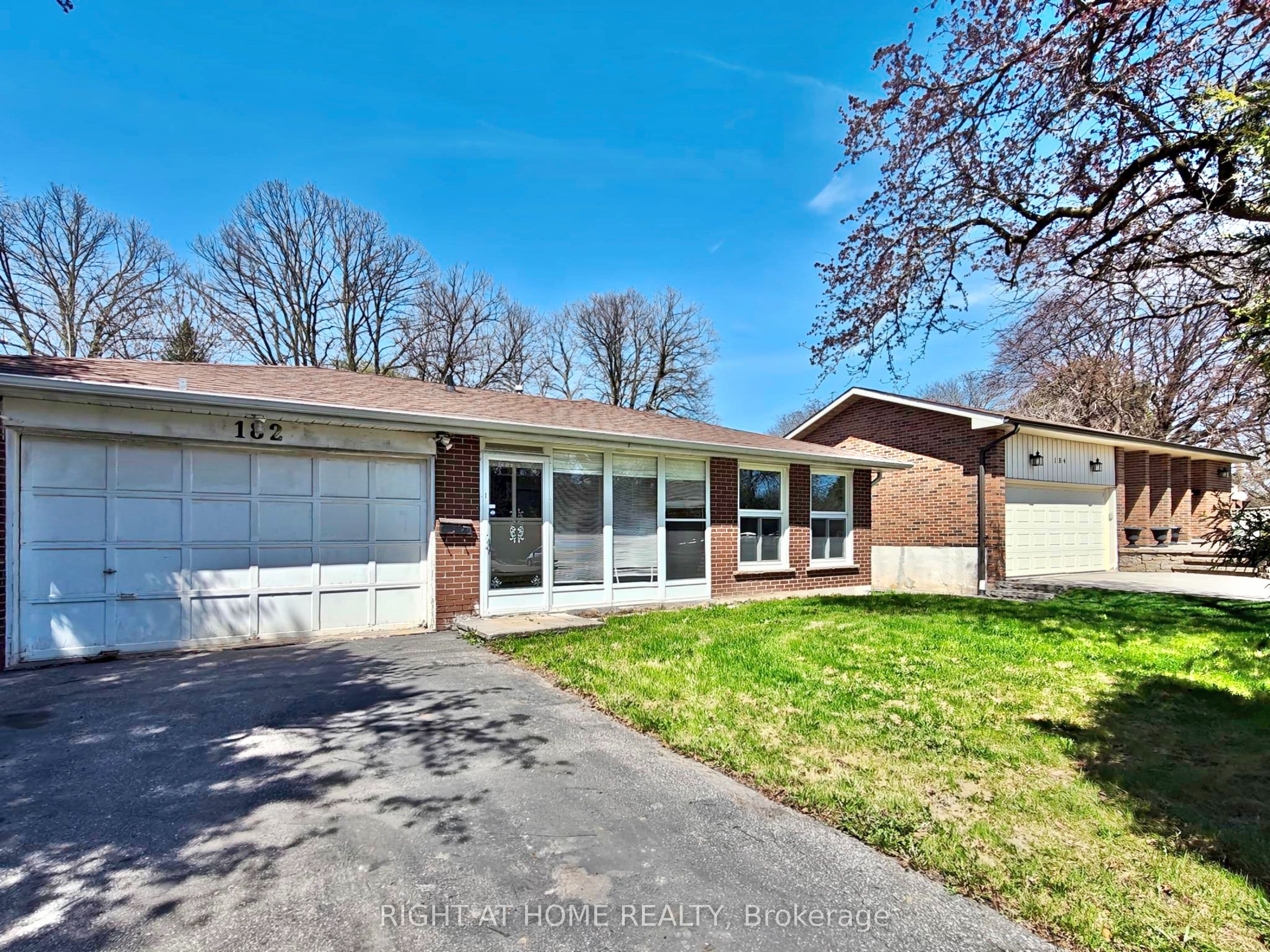 182 McNicoll Avenue, Toronto C15