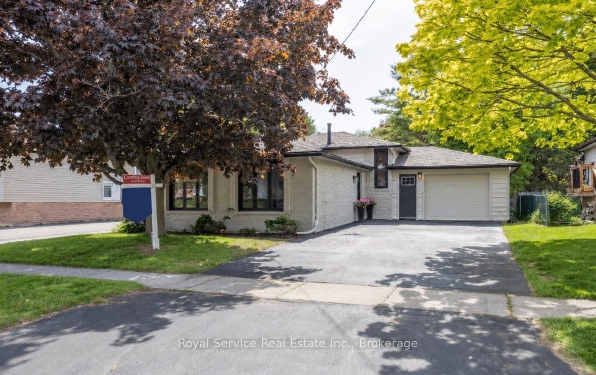 567 Daintry Crescent, Cobourg
