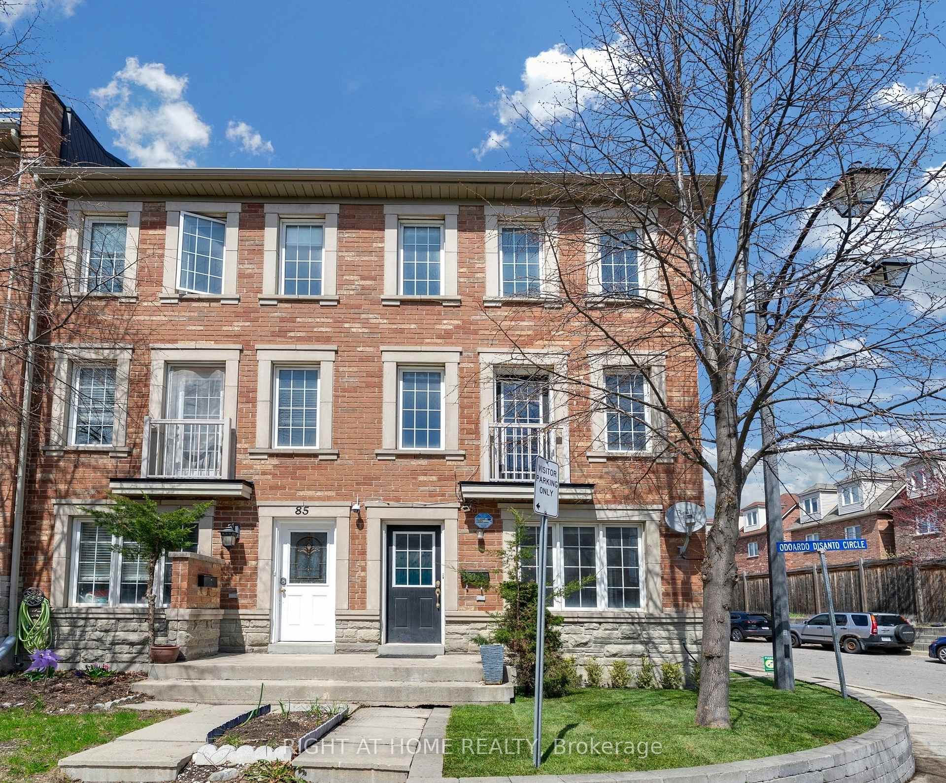 83 Odoardo Di Santo Circle, Toronto W05
