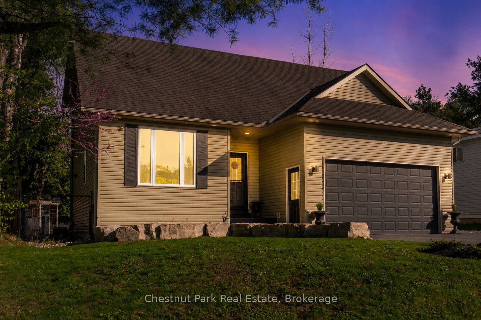 6 Johnston Street, Muskoka Lakes