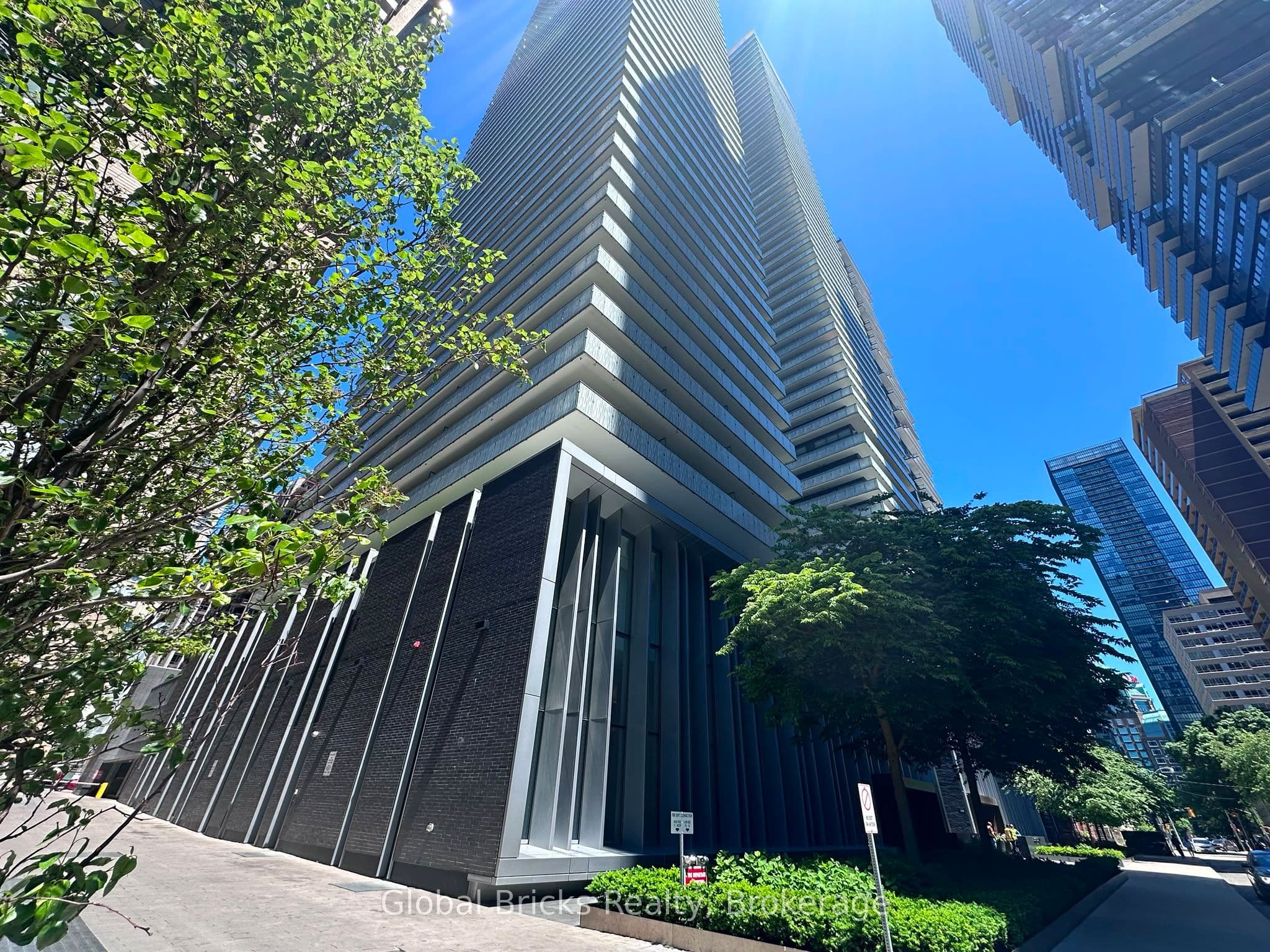 42 Charles Street E Unit 2509, Toronto C08