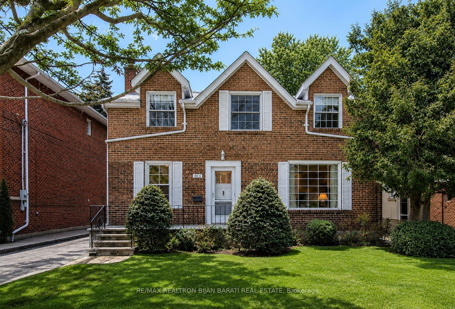 127 Parkview Avenue, Toronto C14