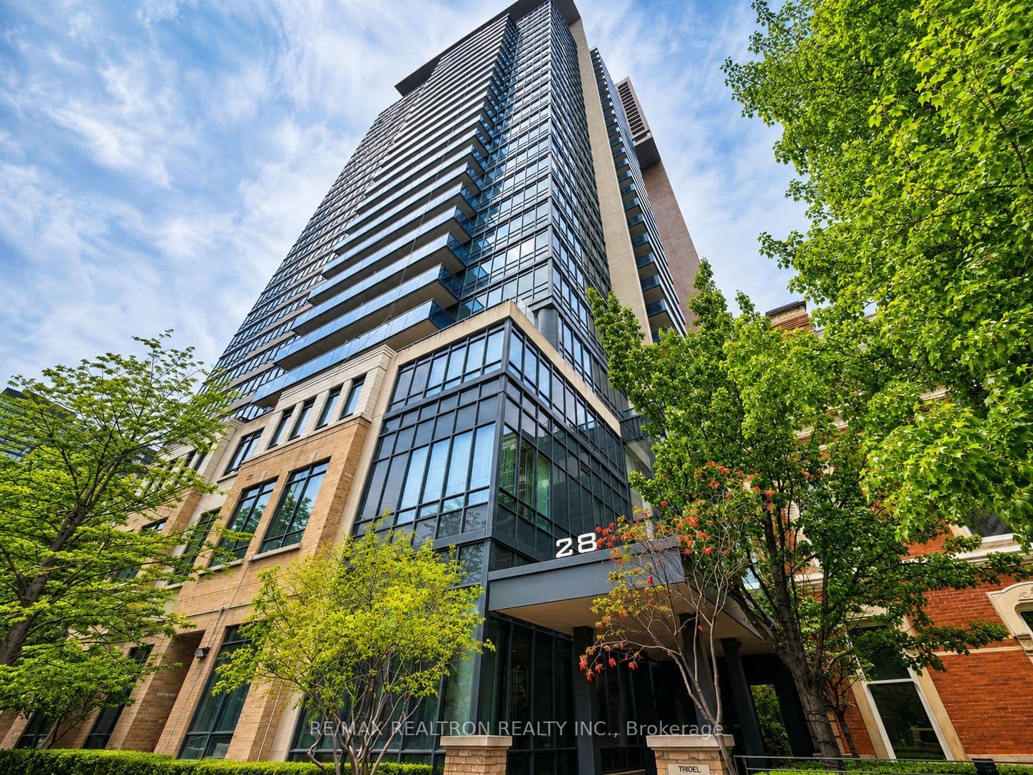 28 Linden Street S Unit 605, Toronto C08