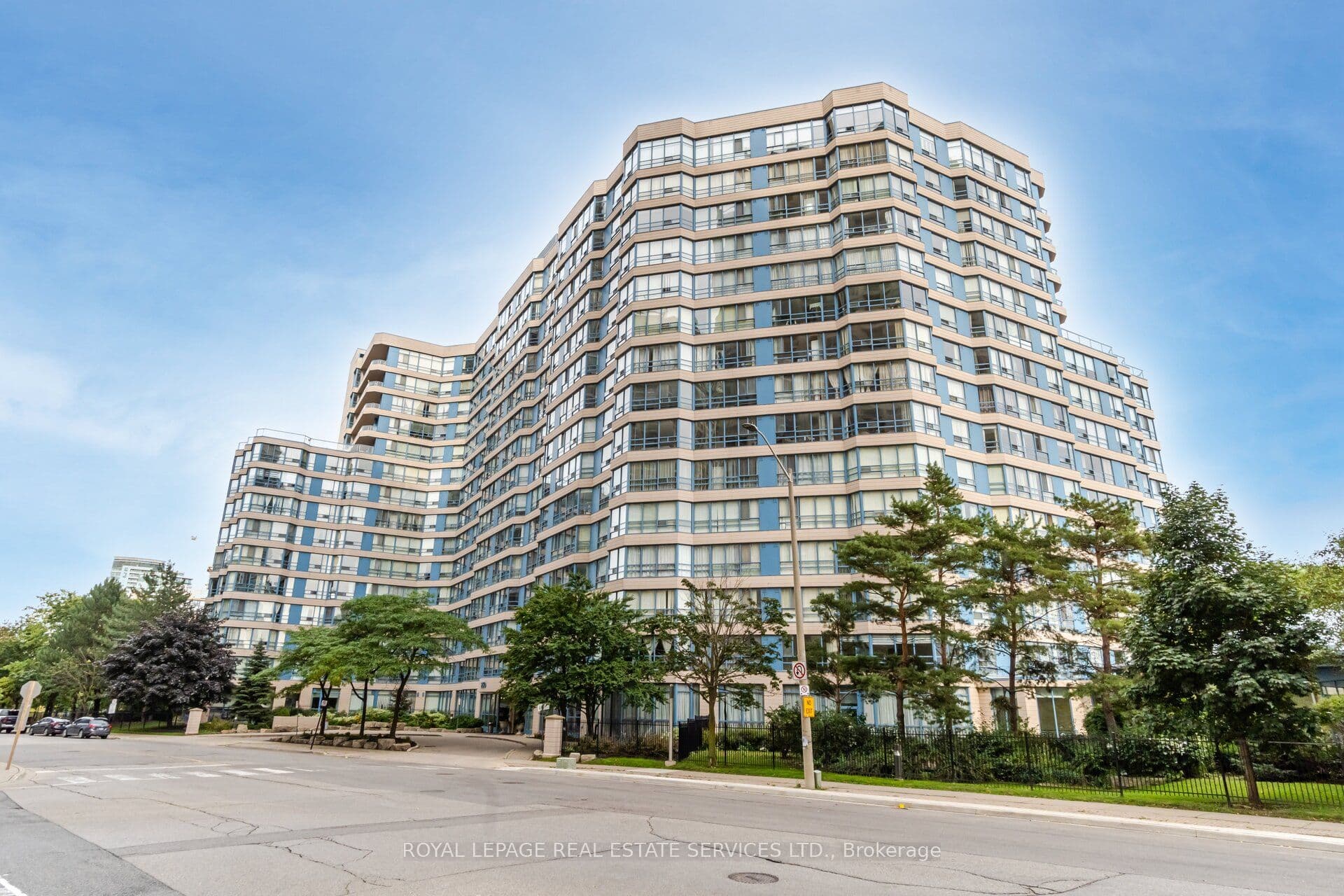 250 Webb Drive Unit PH05, Mississauga