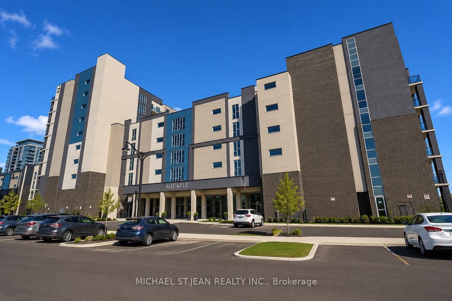 16 Concord Place Unit 346, Grimsby