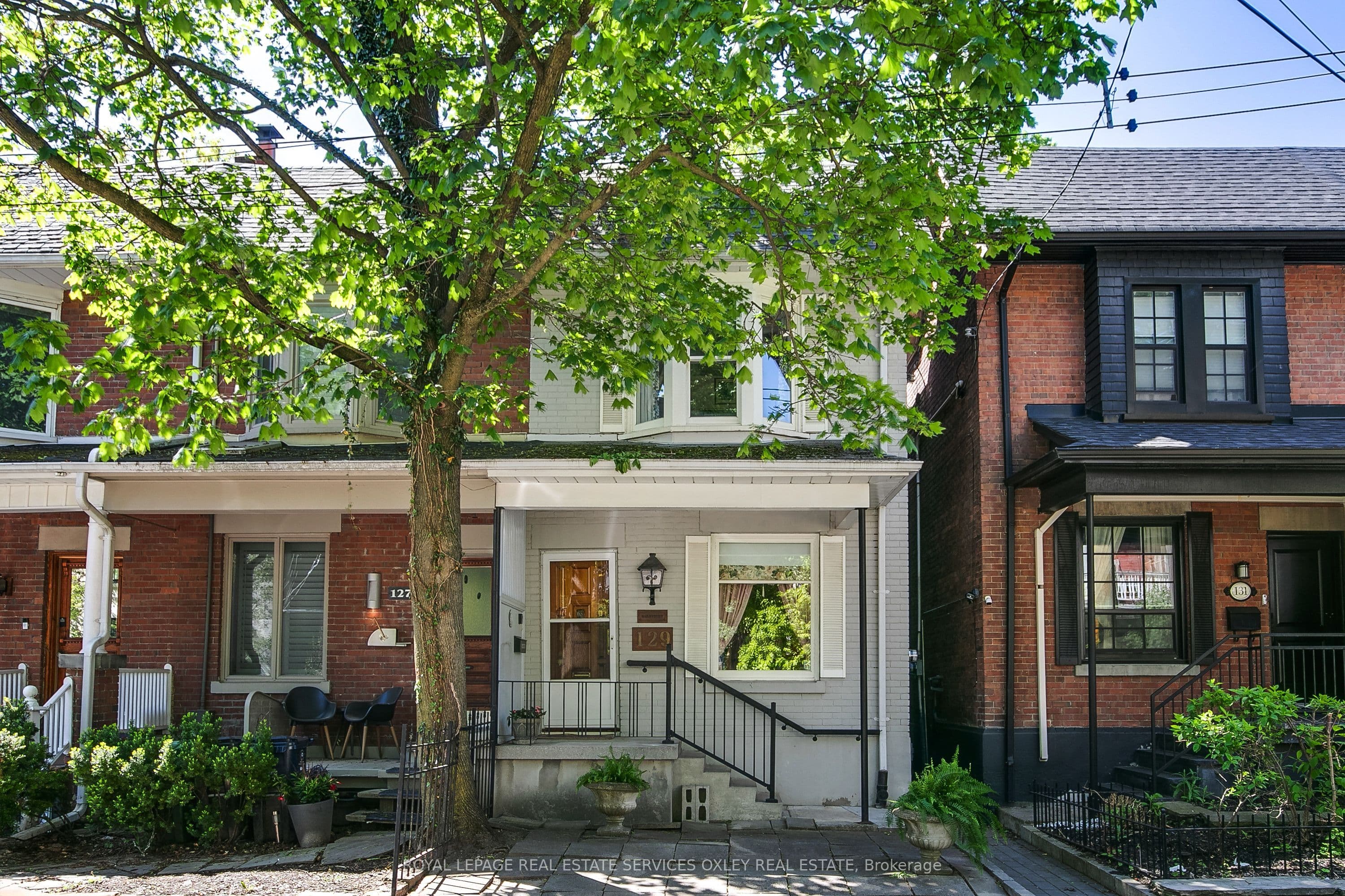 129 Alcorn Avenue, Toronto C02