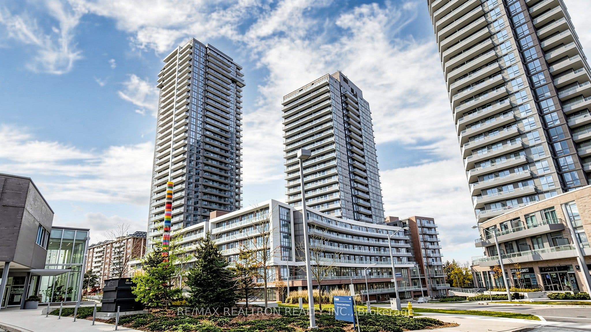 38 Forest Manor Road Unit 201, Toronto C15
