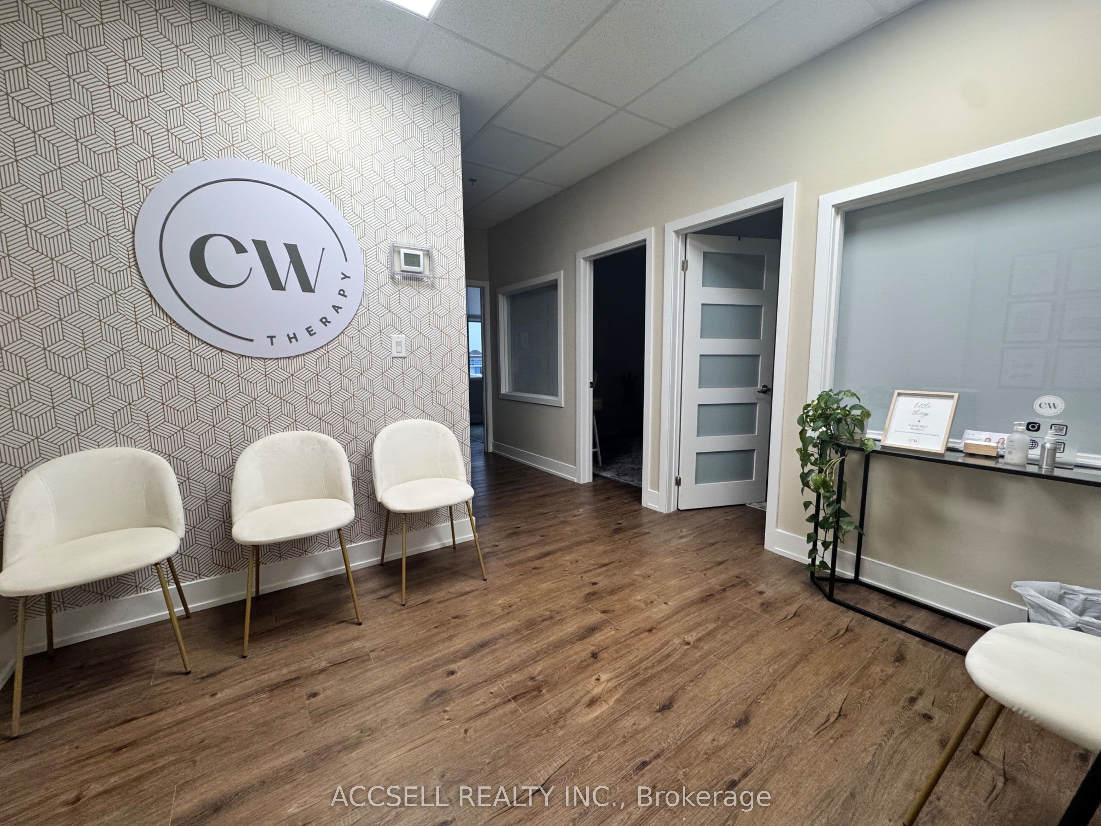 3485 Rebecca Street Unit 213, Oakville