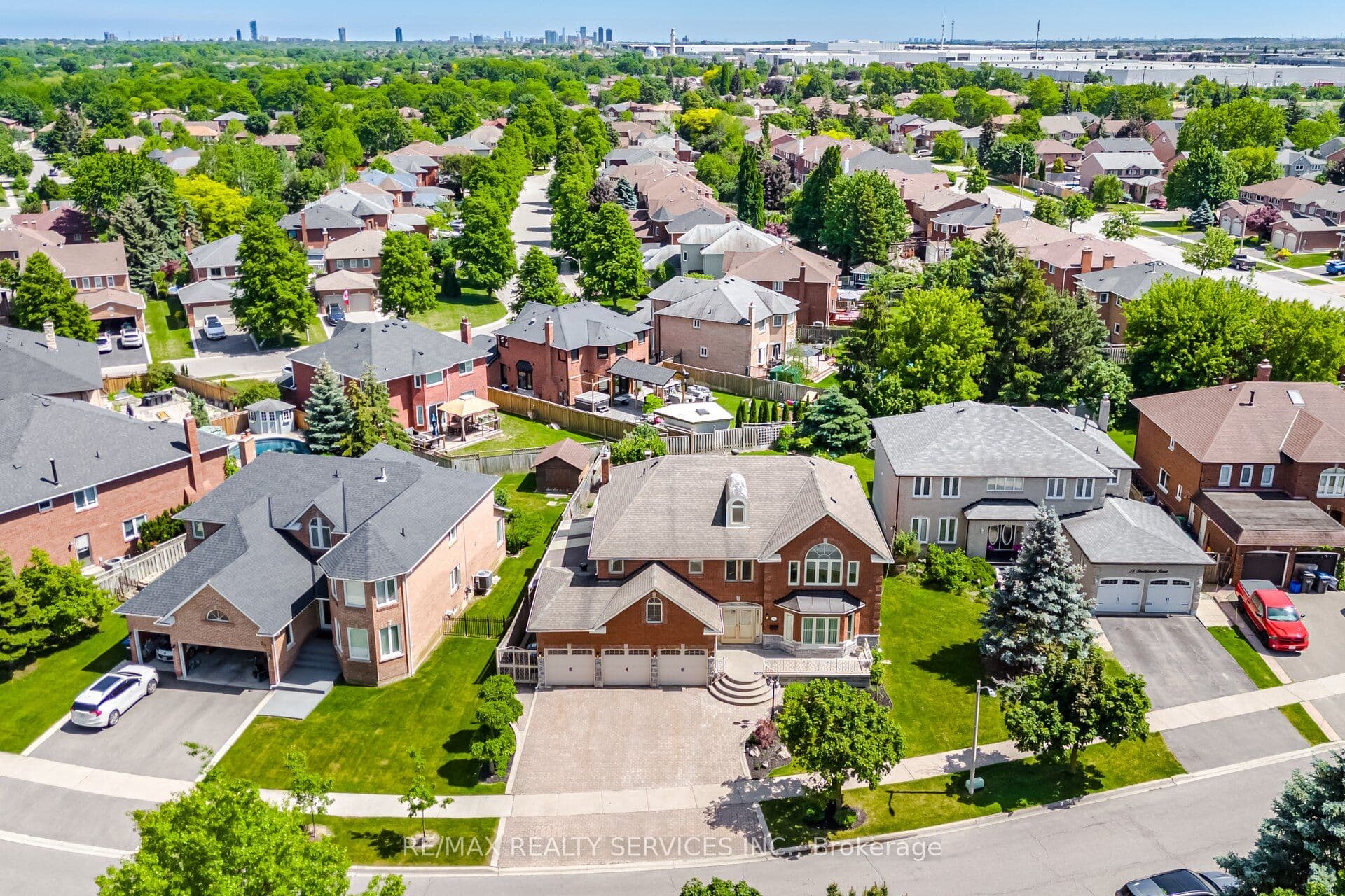 36 Shadywood Road, Brampton