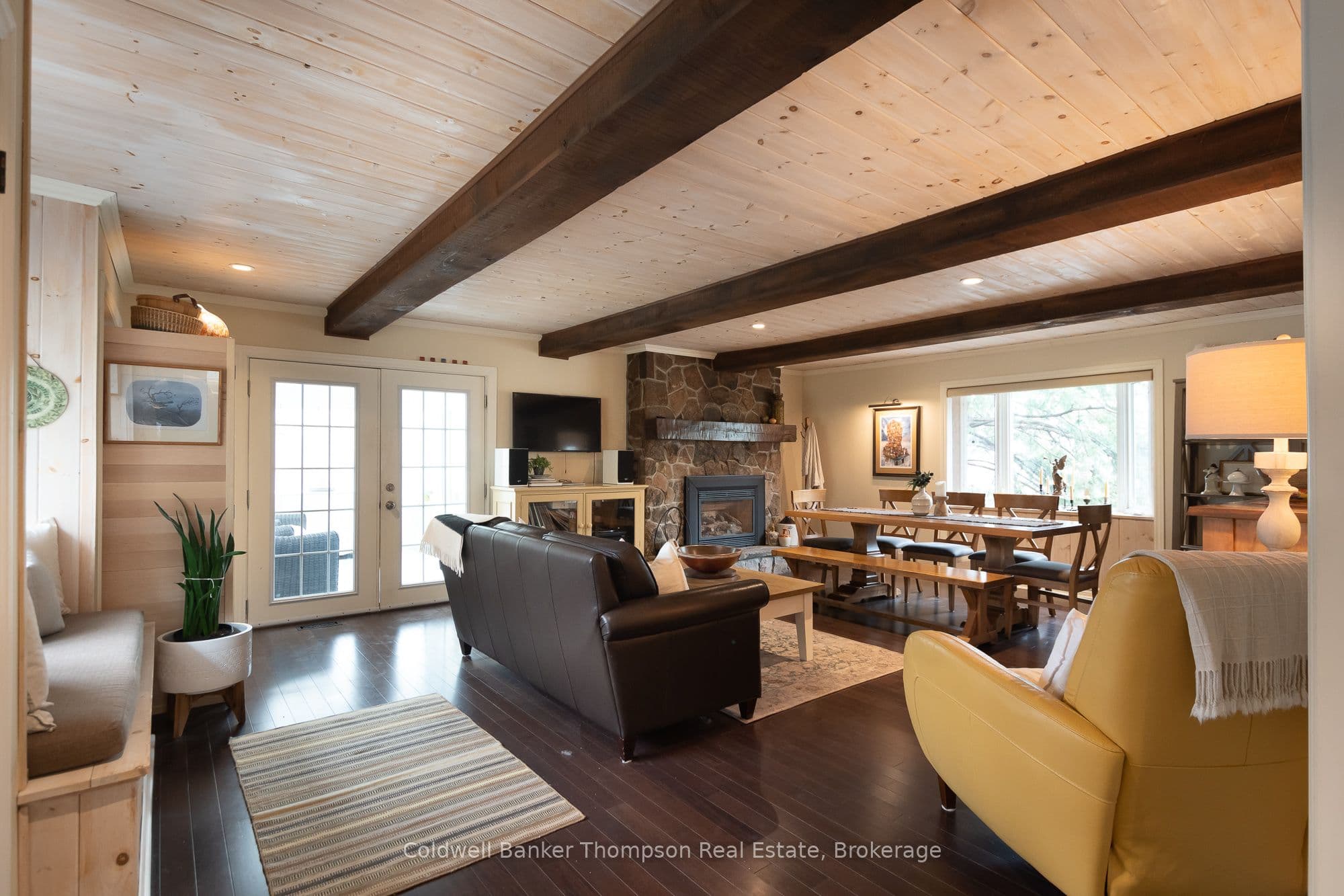 2802 Muskoka 118 Road W, Muskoka Lakes