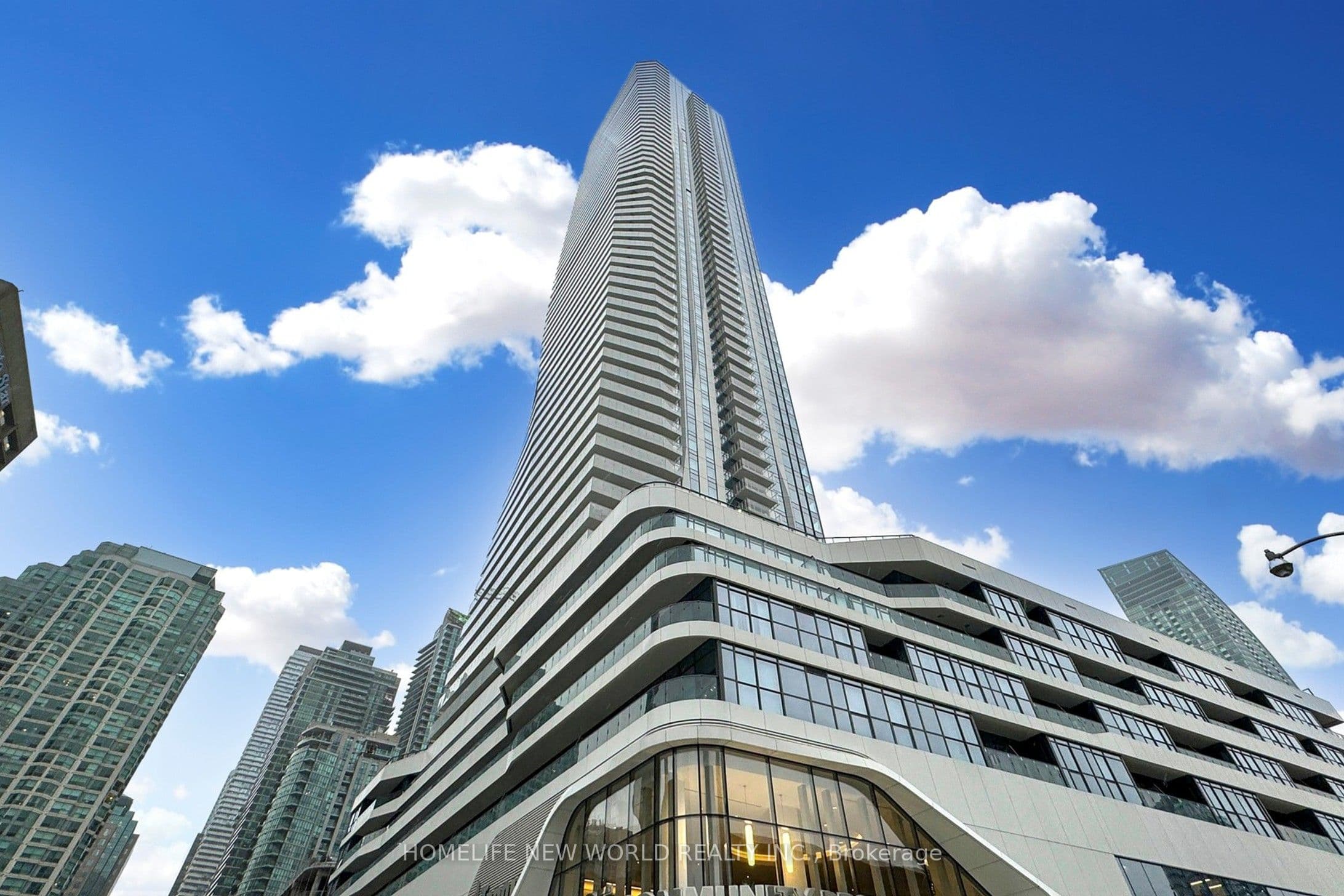 28 Freeland Street Unit 1504, Toronto C08