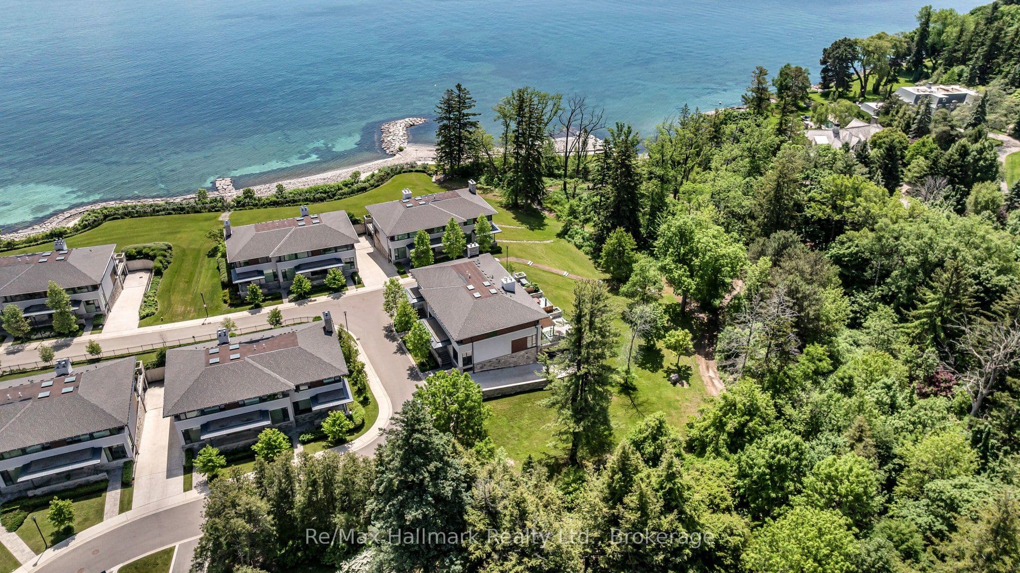 10 MAPLE GROVE Drive Unit 14, Oakville