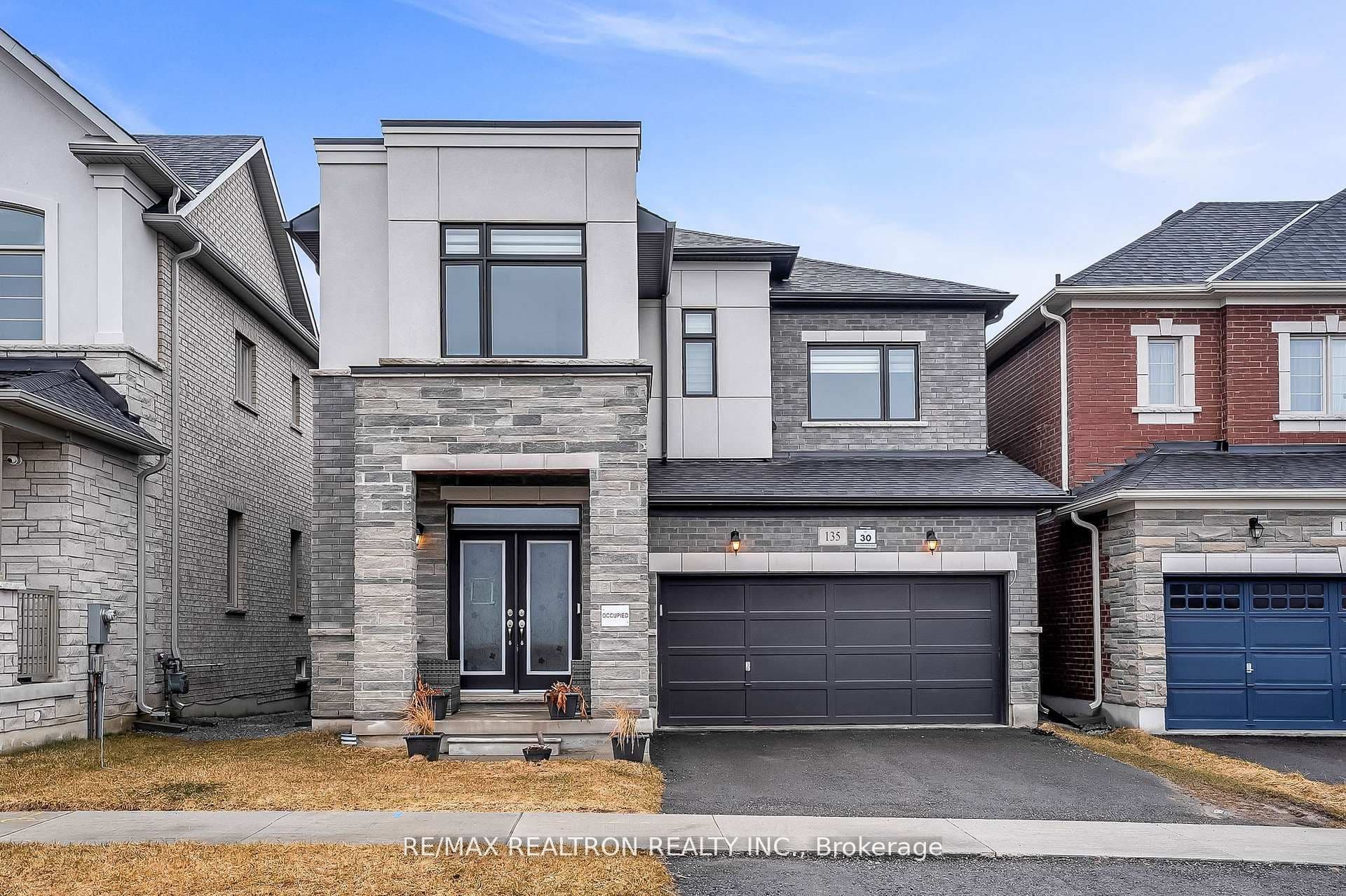 135 Prairie Rose Drive, Richmond Hill