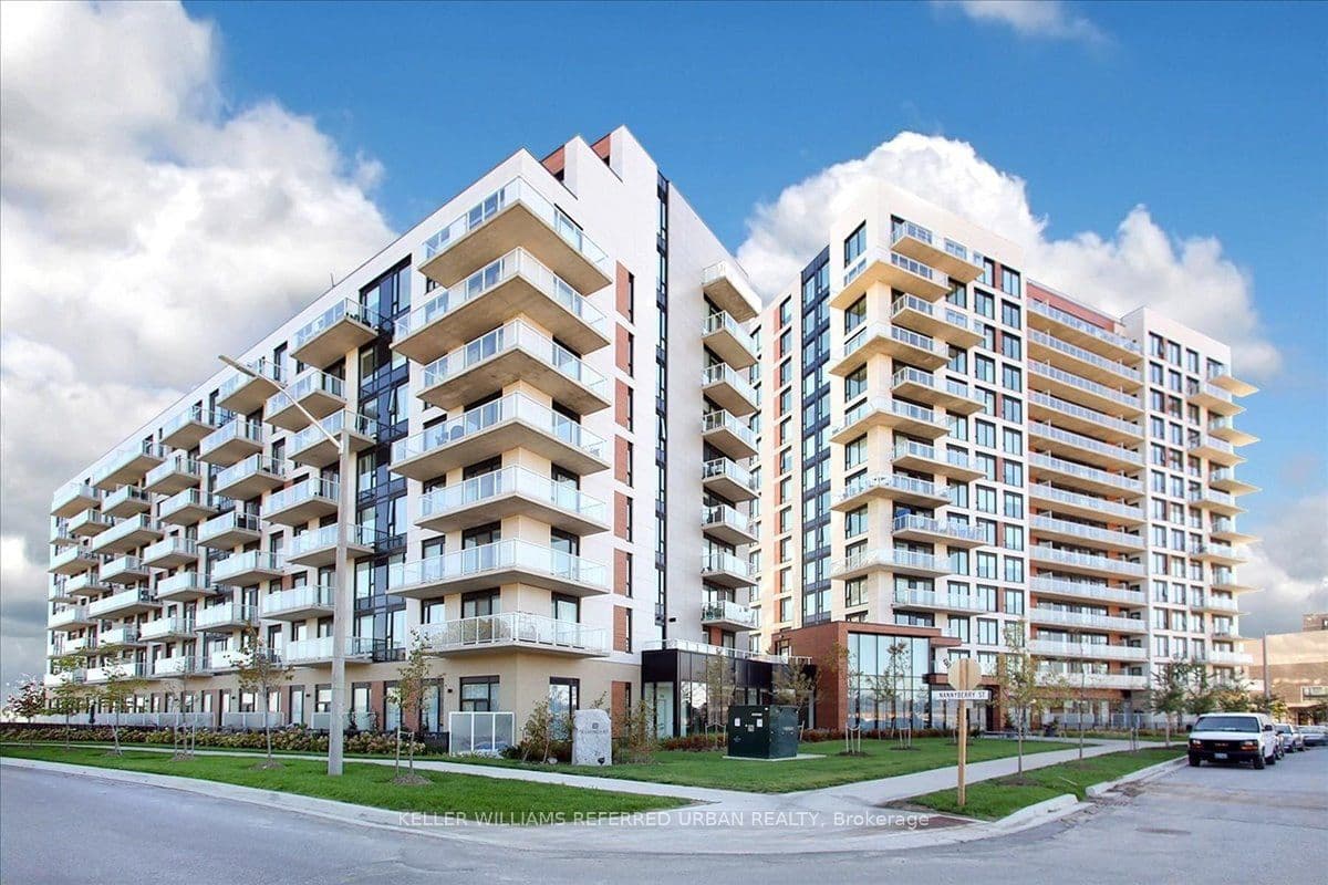 6 David Eyer Road Unit #404, Richmond Hill