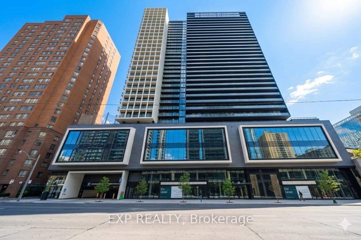 20 Edward Street Unit 607, Toronto C01