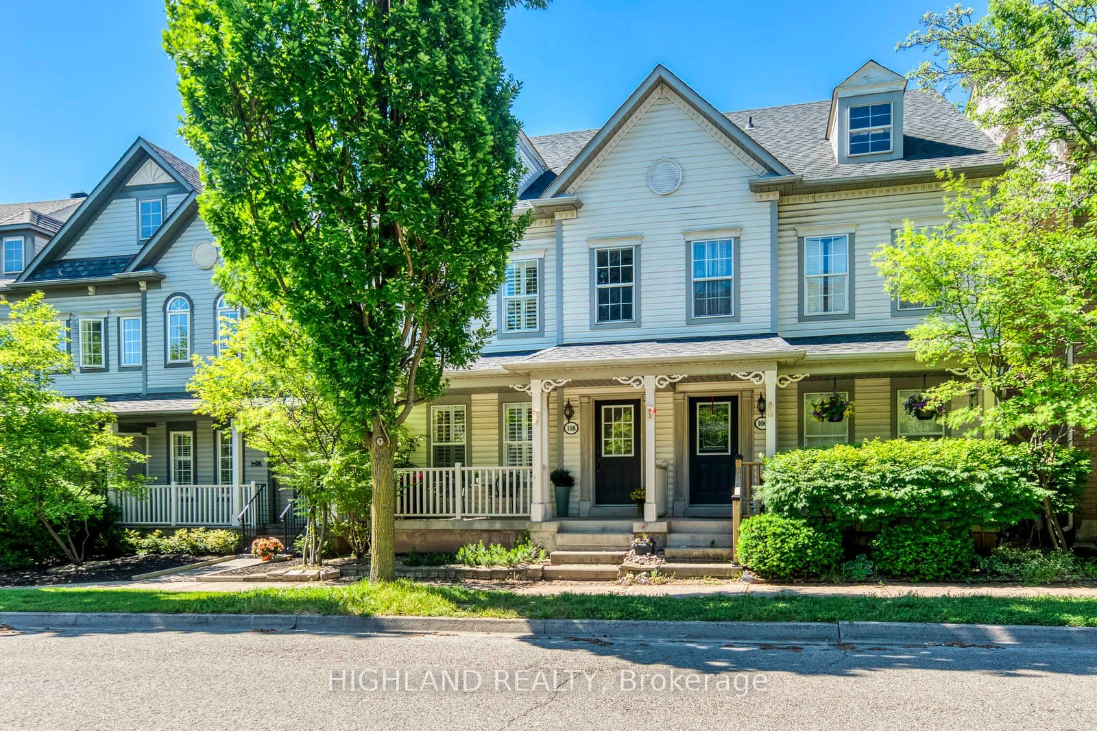 108 Roxton Road, Oakville